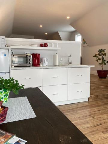 The Red House Fredericton Bed & Breakfast Ruang foto